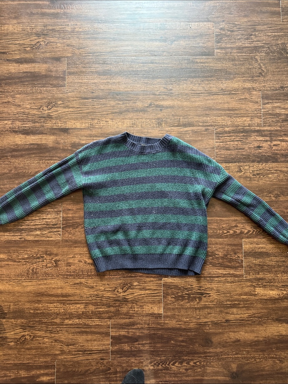 ROMWE Green & Navy Striped Crewneck Sweater